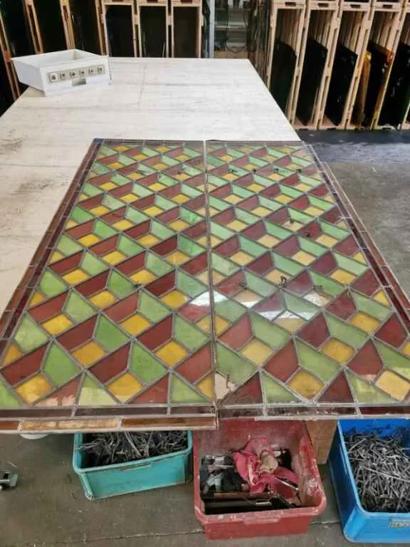 vitraux cage d'escalier (6)